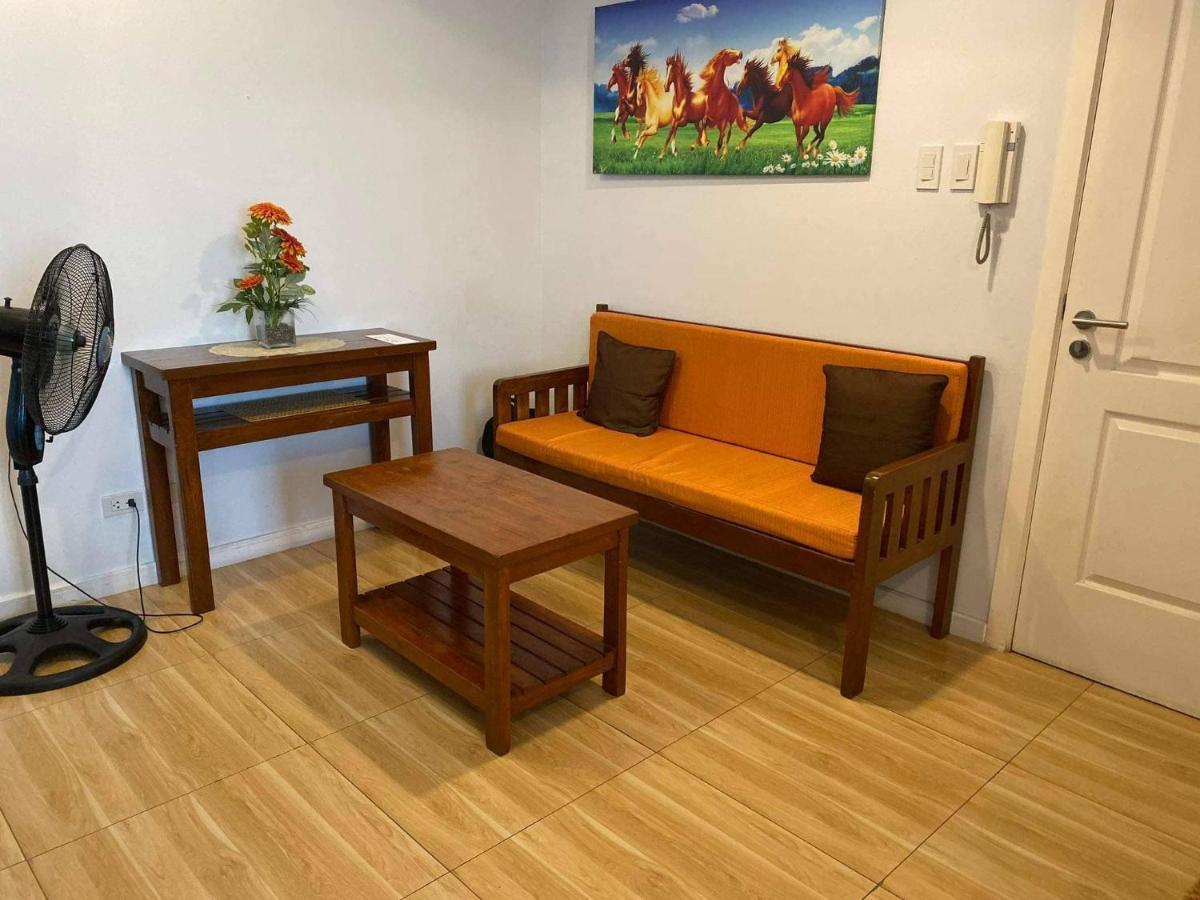 Azure C7 Balcony, Wifi, Near Mall Airport Manila Luaran gambar