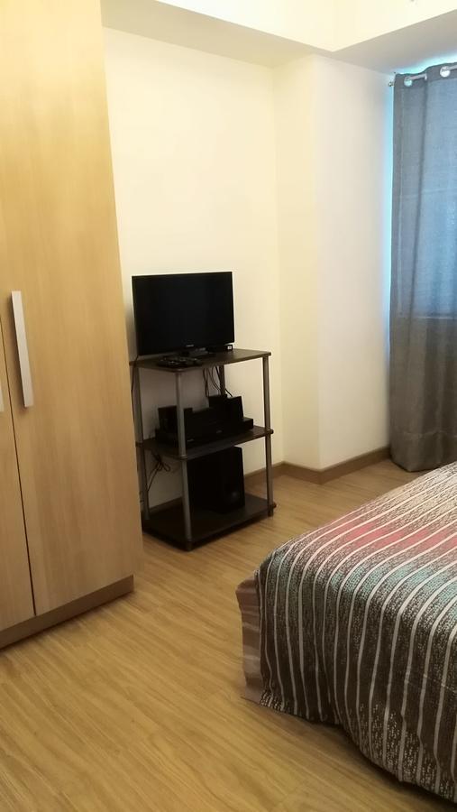 Azure C7 Balcony, Wifi, Near Mall Airport Manila Luaran gambar