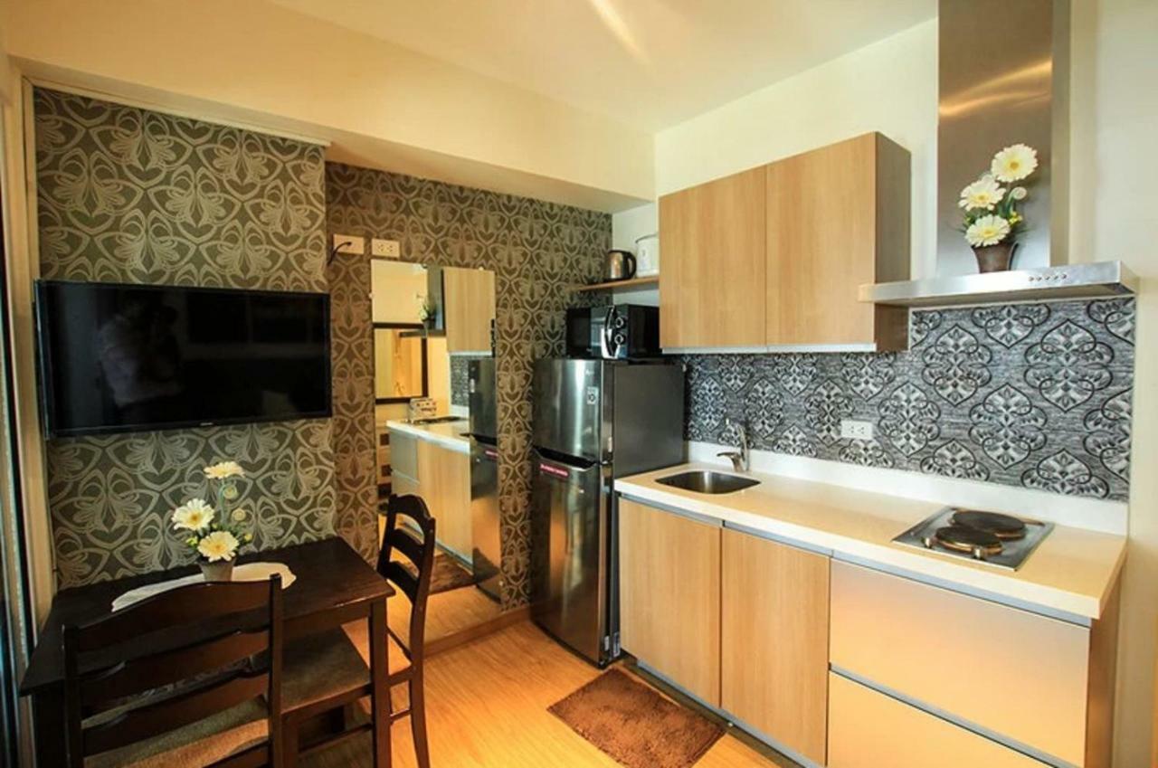 Azure C7 Balcony, Wifi, Near Mall Airport Manila Luaran gambar